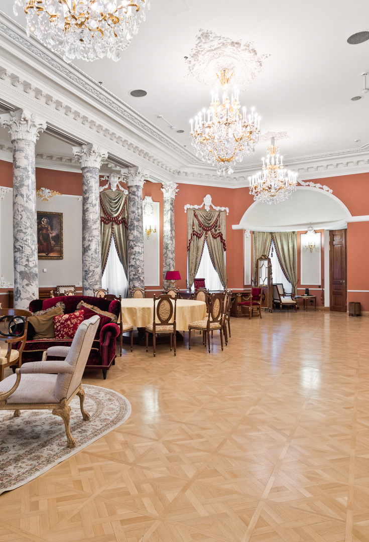 Невский проспект, д. 15